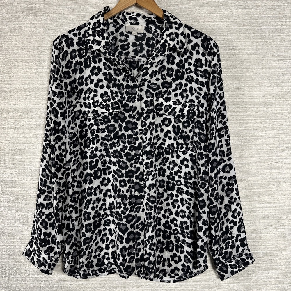 LOFT Leopard Print Blouse Animal Print Career Minimalist Womens Large Mob Wife